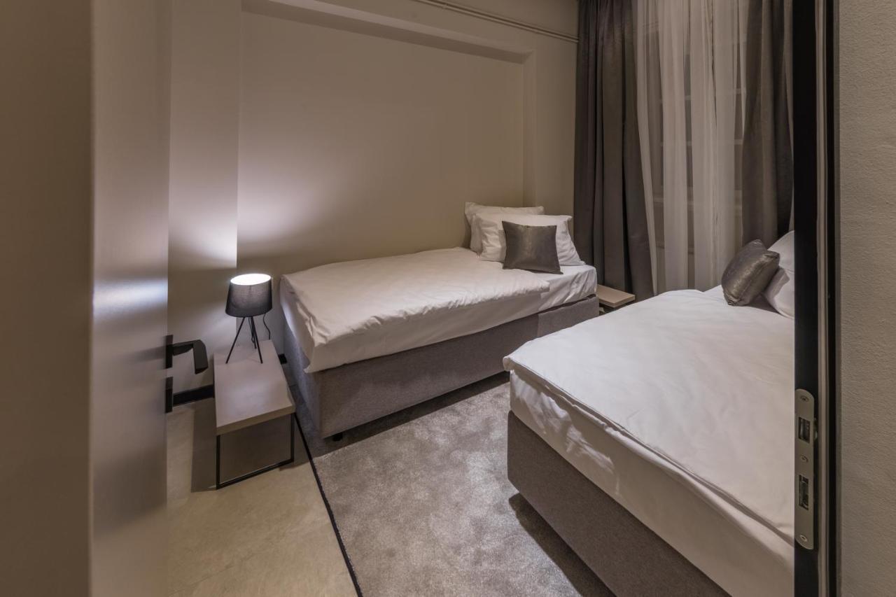 Dezman Luxury Center Apartamento Zagreb Exterior foto