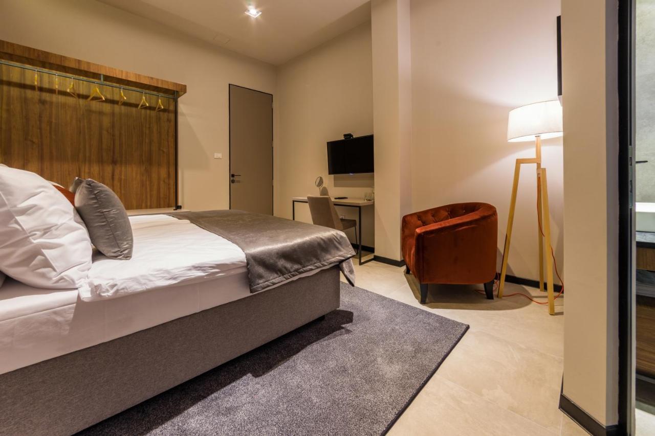 Dezman Luxury Center Apartamento Zagreb Exterior foto