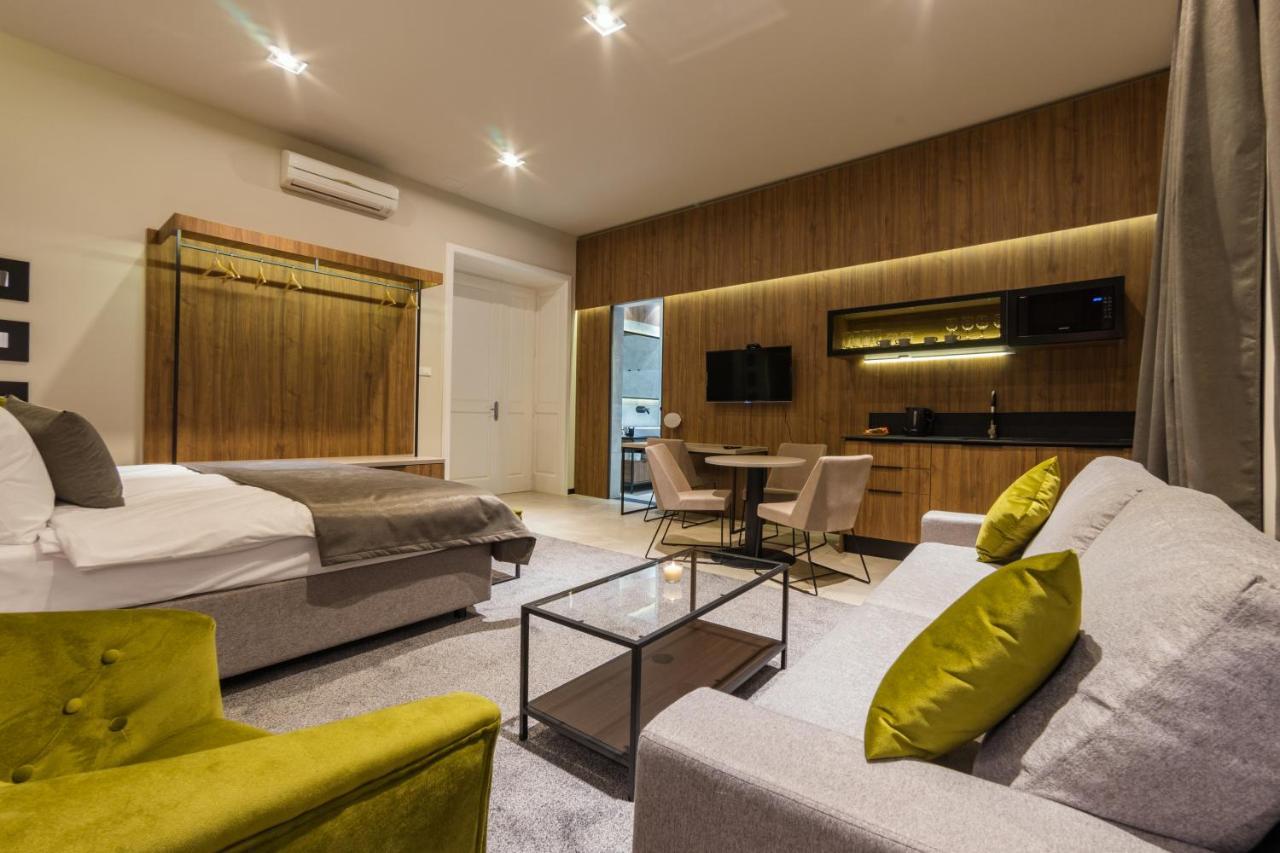 Dezman Luxury Center Apartamento Zagreb Exterior foto